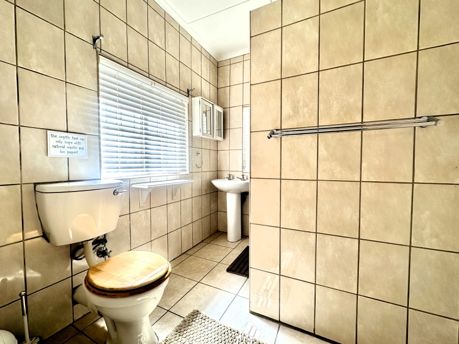 To Let 3 Bedroom Property for Rent in Riebeek Kasteel Western Cape